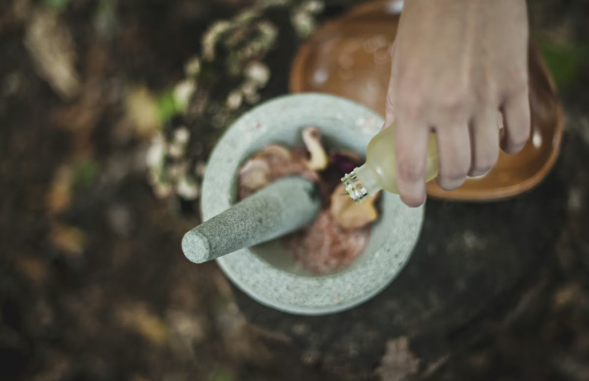 The Importance of Trust and Relationships in Natural Products Brokerage